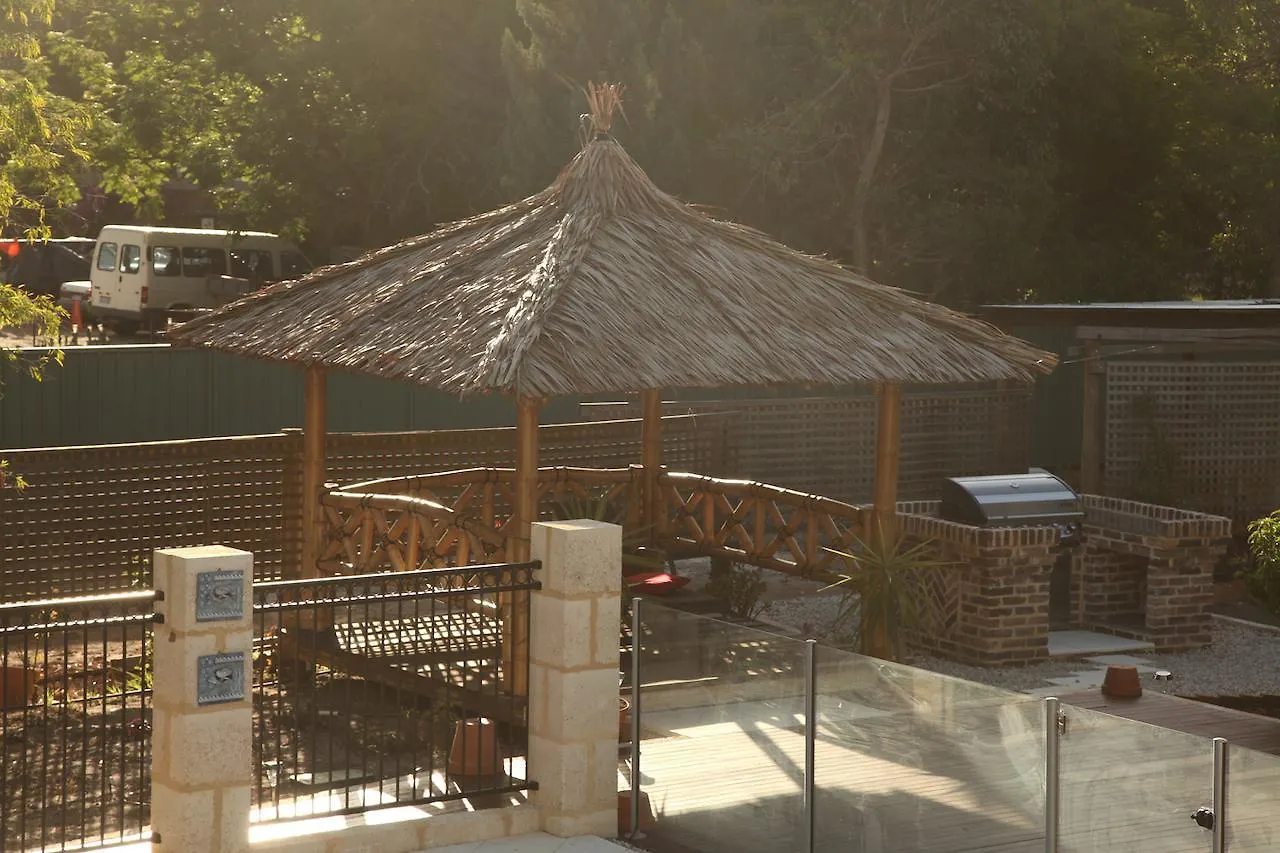 Rothwood Homestays Perth 4*,  Austrálie